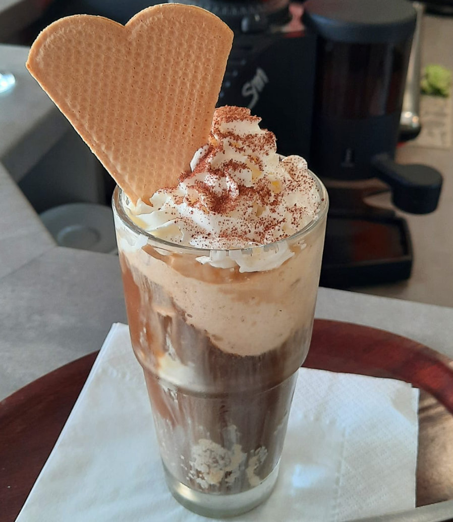 Cafe Bistro Joanna